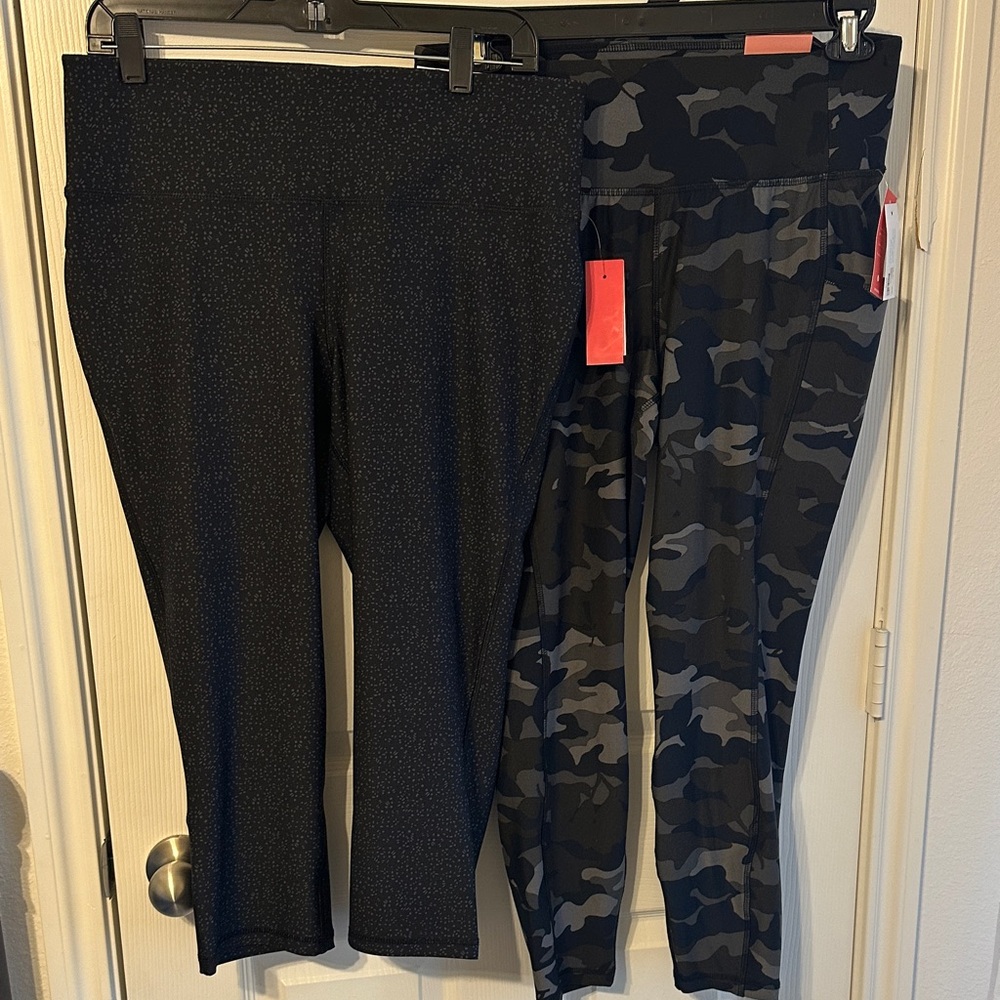 Livi NWT bundle of Black capri and Camo Leggings Set